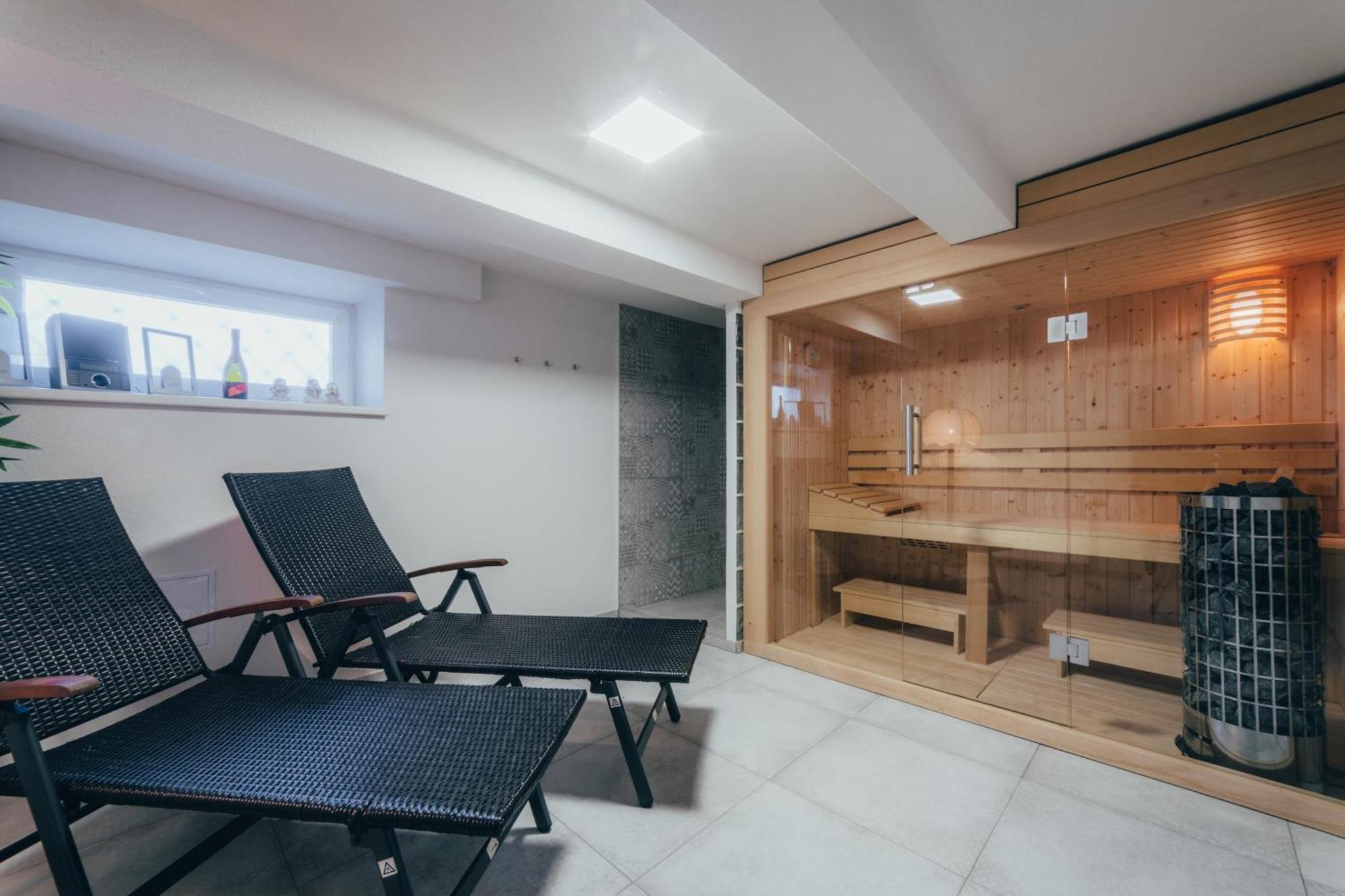 Apartmany Friends Liptov Liptovský Mikuláš エクステリア 写真